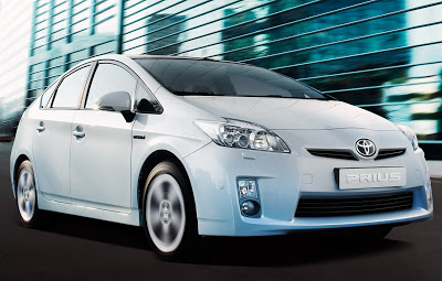 2010 Toyota Prius - Carscoop 