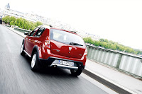 Dacia Sandero Stepway - Carscoop