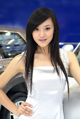 Babes Shanghai Auto Show 2009  - Carscoop