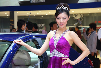 Babes Shanghai Auto Show 2009  - Carscoop