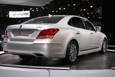 2010 Hyundai Equus Carscoop