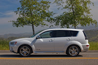 Mitsubishi Outlander GT Prototype Carscoop