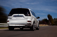 Mitsubishi Outlander GT Prototype Carscoop