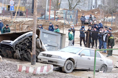 Pothole Russia Moscow