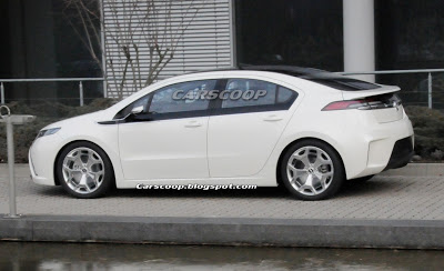 Opel Ampera Study