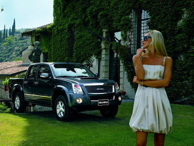  Isuzu D-Max Crystal Brochure Barbie   