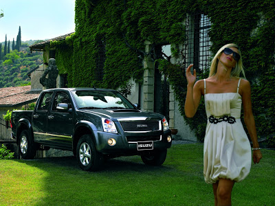  Isuzu D-Max Crystal Brochure Barbie   