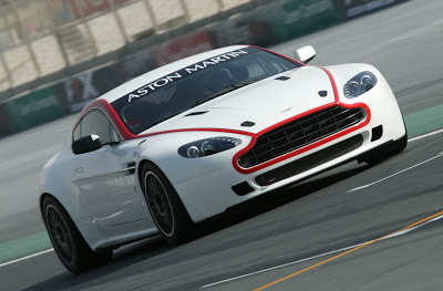 Aston Martin Vantage GT4 Racer 