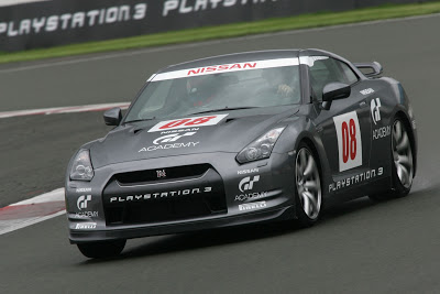 Nissan GT-R Racing