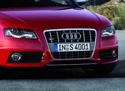 Audi S4 Sedan and Avant 2009