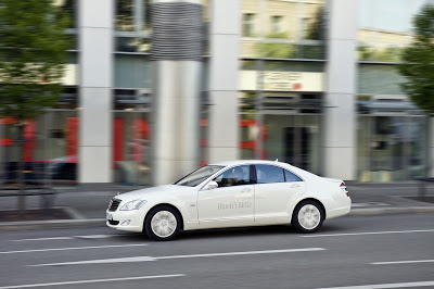 Mercedes-benz S 400 BlueHYBRID 2009