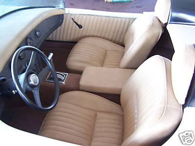 Jaguar XKE 1972 James Bond Movie