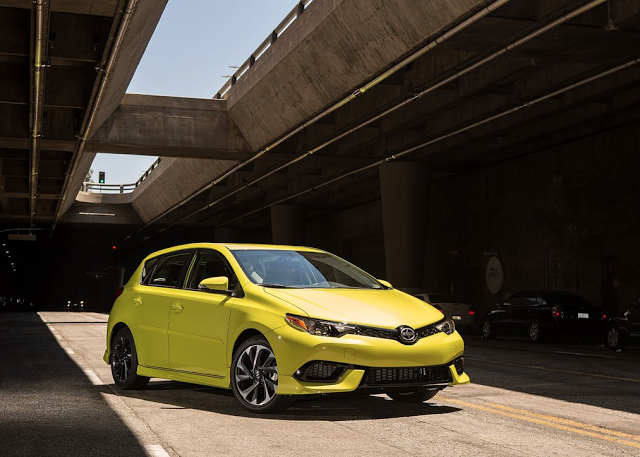 2016 Scion iM yellow