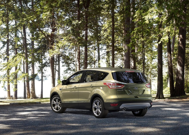 2013 Ford Escape green