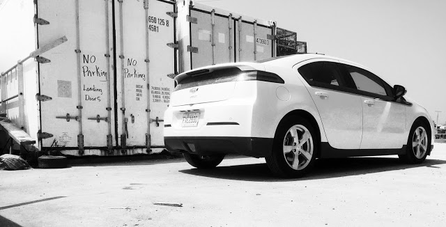 2015 Chevrolet Volt white