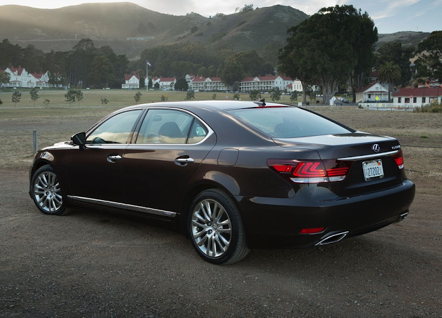 2013 Lexus LS600hL