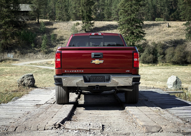 2014 Chevrolet Silverado LTZ rear