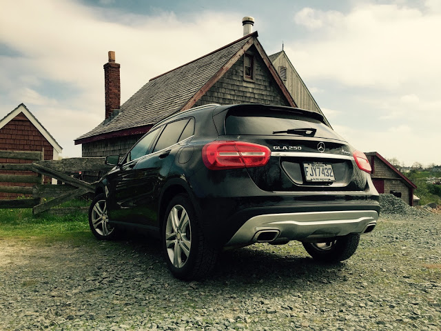 2015 Mercedes-Benz GLA250 4Matic rear black