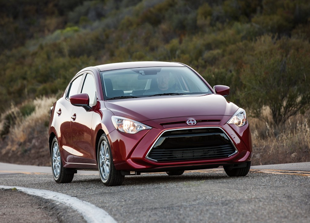 2016 Scion iA red