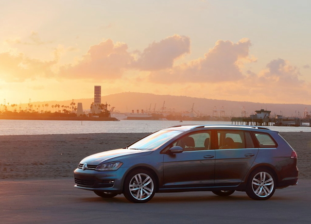 2015 Volkswagen Golf SportWagen