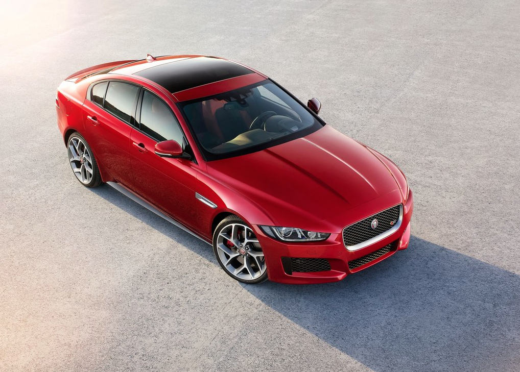 2016 Jaguar XE S red