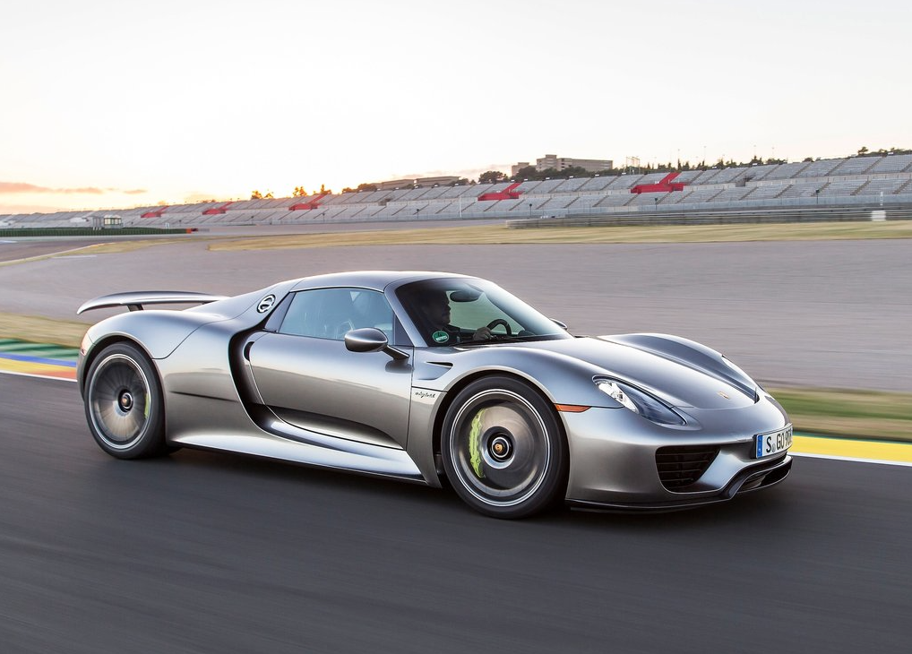 2015 Porsche 918 Spyder