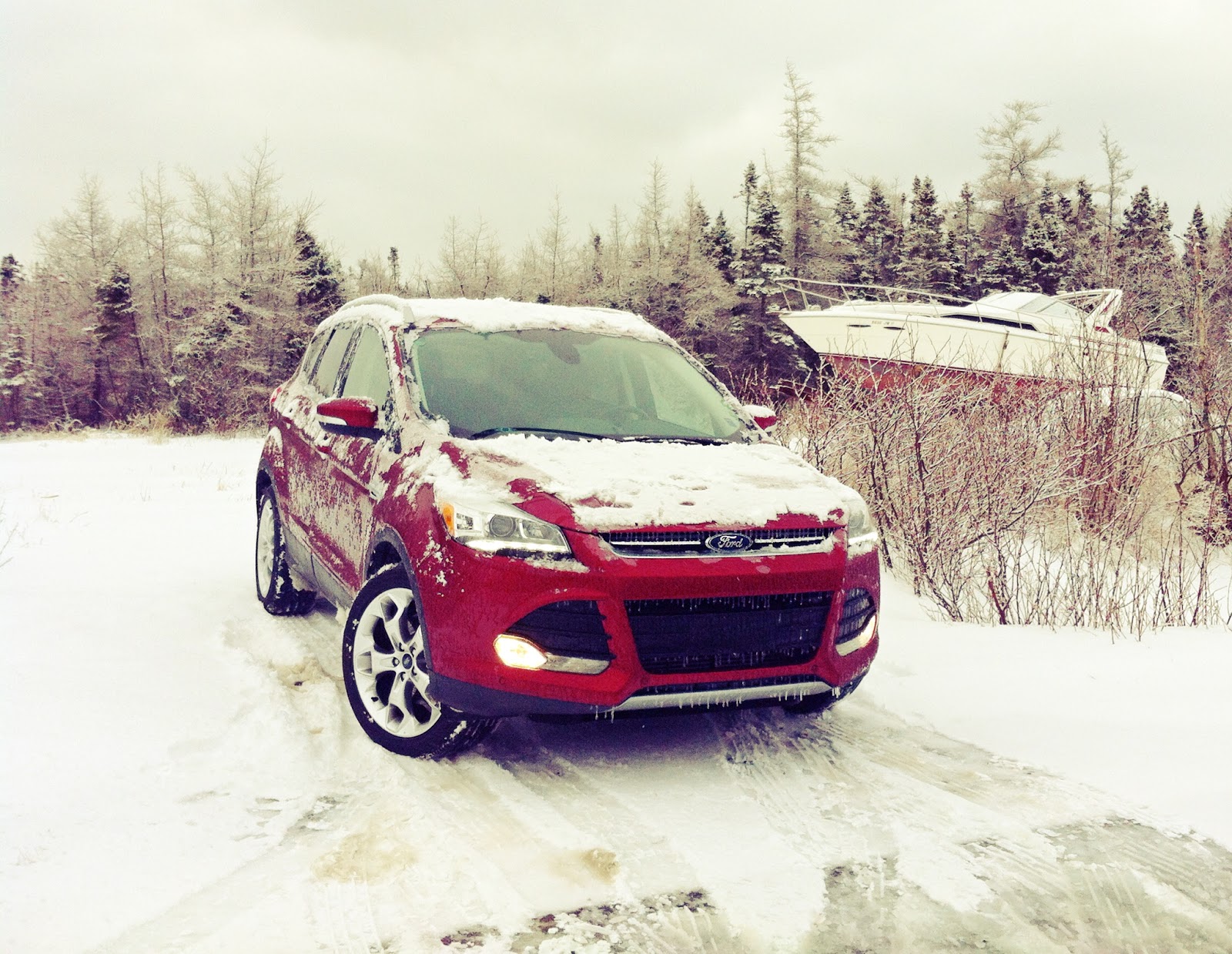 2015 Ford Escape Titanium AWD red boat