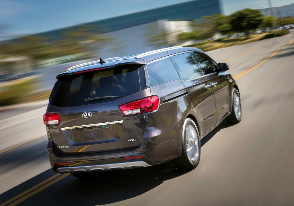 2015 Kia Sedona SXL brown