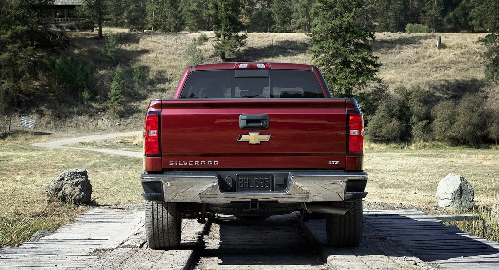 2014 Chevrolet Silverado red