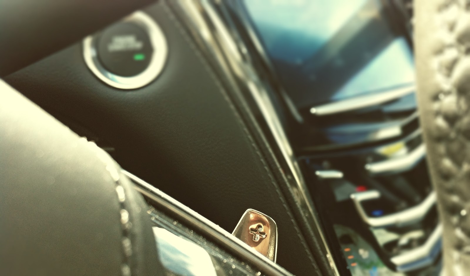 2014 Cadillac CTS V Sport magnesium shift paddle