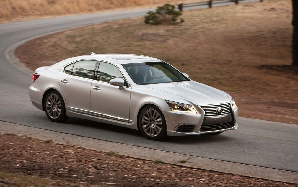 2013 Lexus LS silver