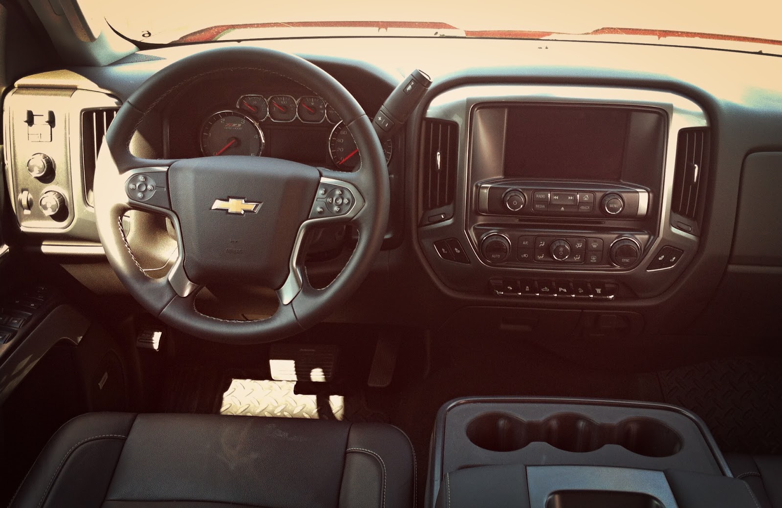 2014 Chevrolet Silverado HD LT interior