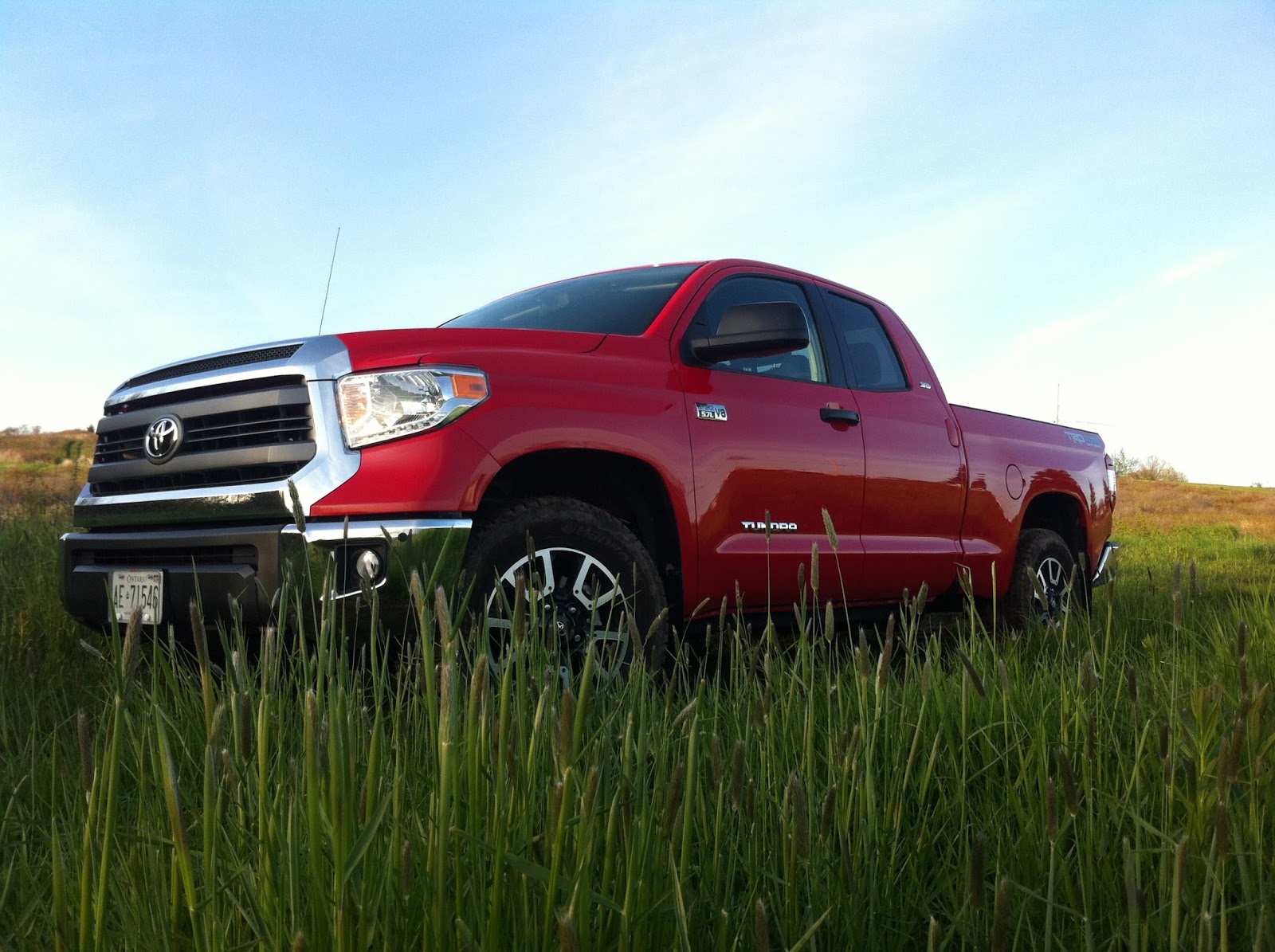 2014 Toyota Tundra SR 5.7L TRD