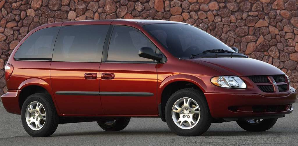 2004 Dodge Caravan red short wheelbase