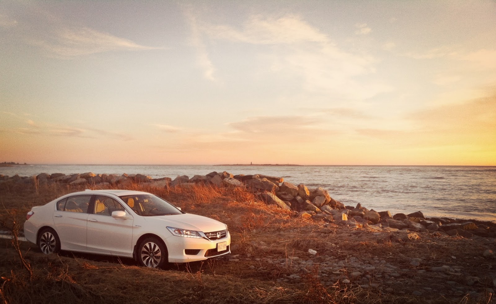 2014 Honda Accord Hybrid Eastern Passage