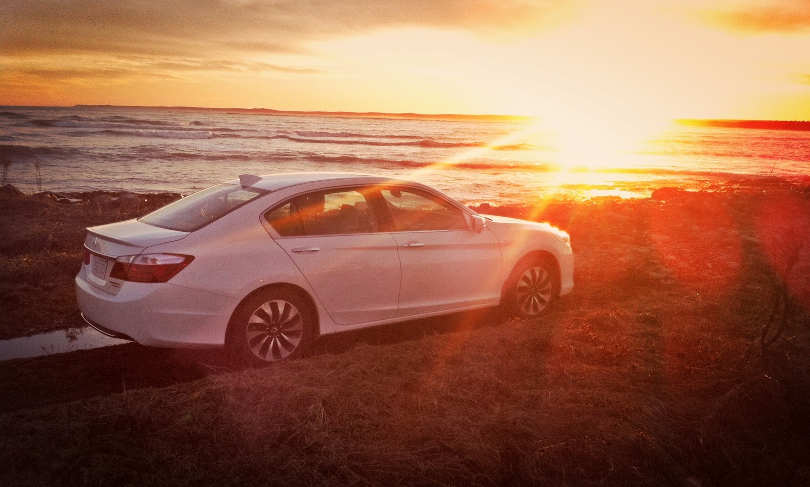 2014 Honda Accord Hybrid sunset