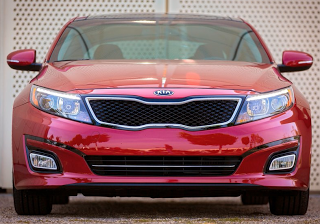 2014 Kia Optima front angle red