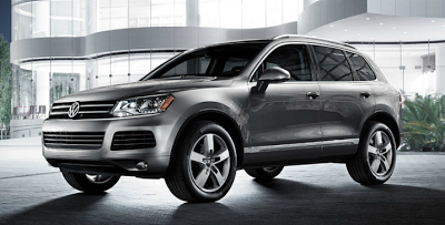 2014 Volkswagen Touareg grey