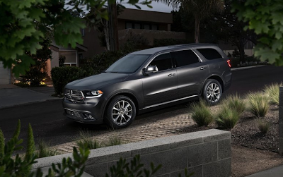 2014 Dodge Durango grey driveway