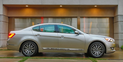 2014 Kia Cadenza beige