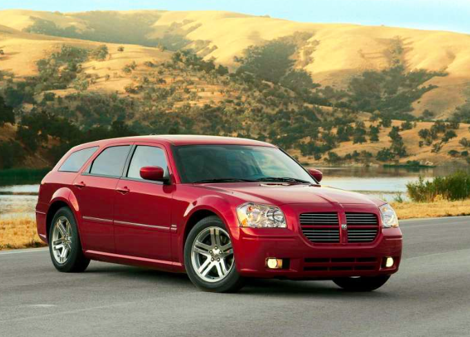 2005 Dodge Magnum RT