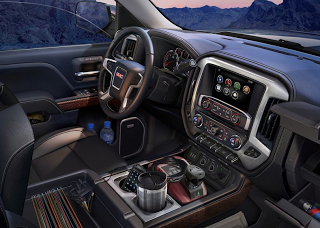 2014 GMC Sierra interior