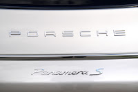 Porsche Panamera Photos