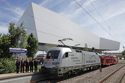 Porsche Train Station Stuttgart - Carscoop