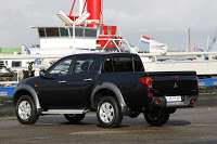 Mitsubishi L200 Long Bed - Carscoop