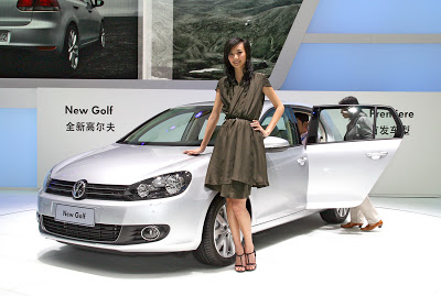 Babes Shanghai Auto Show China - Carscoop