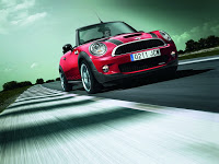 2010 MINI JCW Convertible 