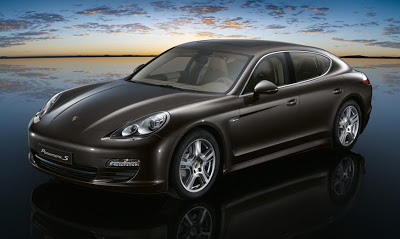 2010 Porsche Panamera Sports Sedan 