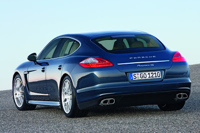 2010 Porsche Panamera Sports Sedan 