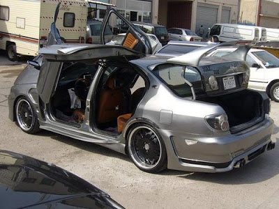 Nissan Maxima Transformed into BMW 7-Series